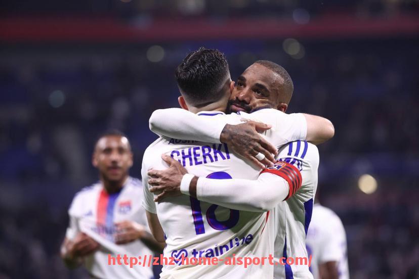 爱体育-英超球队休假期间是否享有有薪假期的政策解析